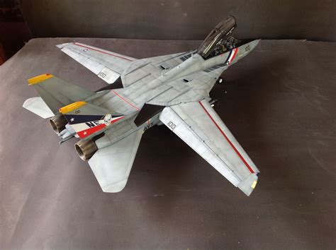 1/32 F-14 D Tomcat, Trumpeter by ademodelart | Aircraft model kits, Model airplanes, Aircraft ...