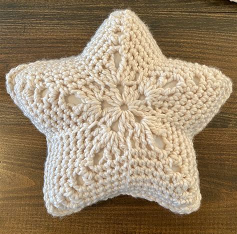 Star Pillow Crochet Pattern