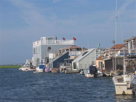 Northfield, NJ : Picture of houseboats and floating homes on Dock Channel in Northfield, NJ ...