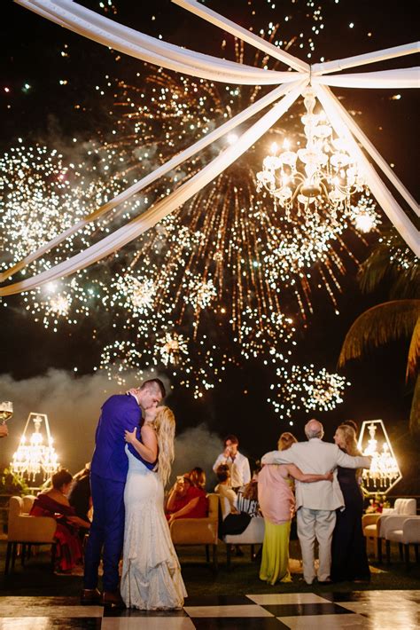 Elegant Sayulita Wedding | The Dazzling Details