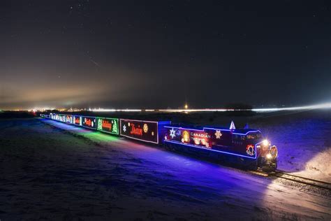 This Magical Holiday Train Is Returning To Canada With Christmas Events All Over The Country ...