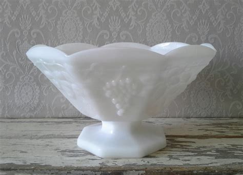 Milk Glass Fruit bowl Compote Dish Wedding decor Vintage