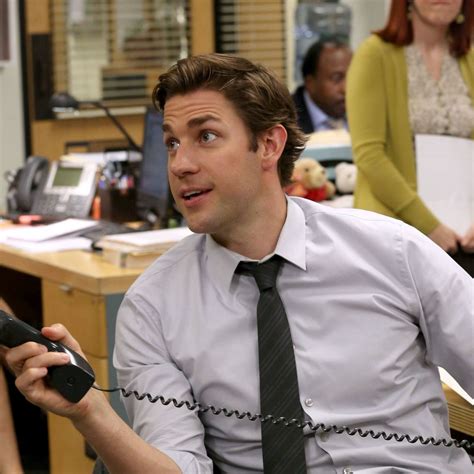 12 DIY 'The Office' Costume Ideas: How to Dress Like Michael, Pam, Jim, Dwight This Halloween