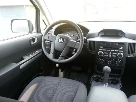 2007 Mitsubishi Endeavor - Interior Pictures - CarGurus