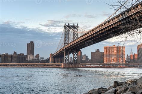 New York City Skyline from Brooklyn 16159178 Stock Photo at Vecteezy