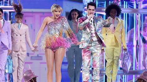 Watch Taylor Swift Perform “ME!” at Billboard Music Awards 2019 | Pitchfork