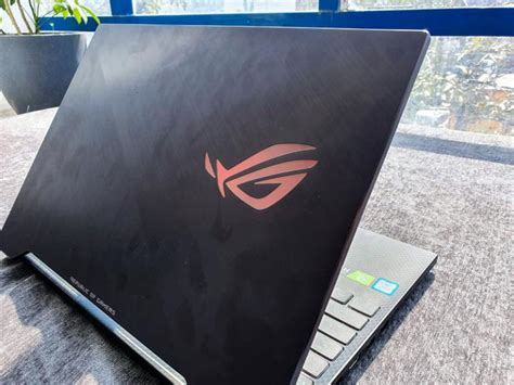 Asus ROG Strix SCAR II GL504GV Review | Beebom