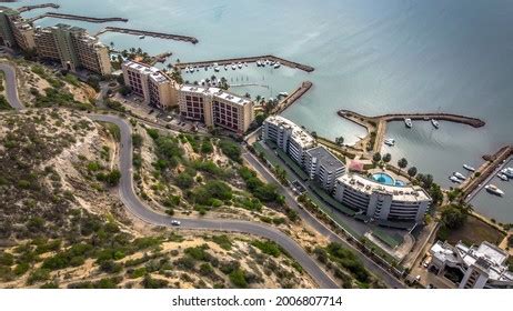 vista aérea de la ciudad de Foto de stock 2006807714 | Shutterstock