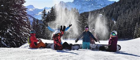 Snowboarding Lessons (from 10 y.) for All Levels from 44 € - Avoriaz - CheckYeti