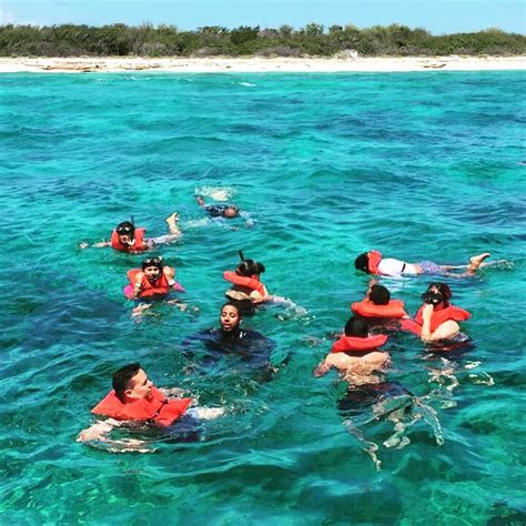 Catalina Island Snorkeling | Punta Cana Adventures