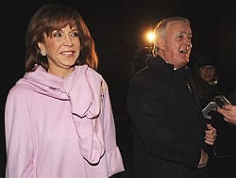 Ben Mulroney becomes a married man | CBC News