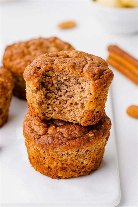 Almond Flour Banana Muffins (great texture, vegan option!) - Texanerin ...