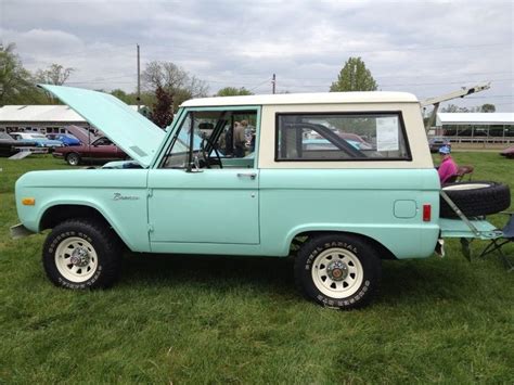 Ford Bronco, one this color for sale near my house | Old ford trucks ...