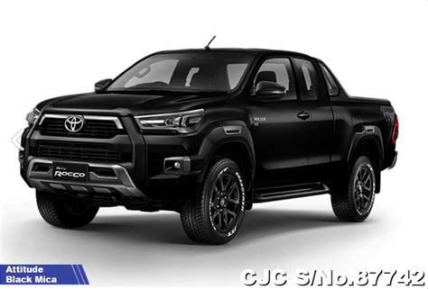 toyota hilux 2021 shape | Single and Double cab Pickups for Zambia