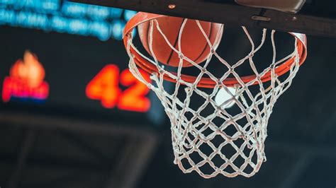 How Basketball Scoring Works: Inside the 3 Ways to Score - 2025 ...