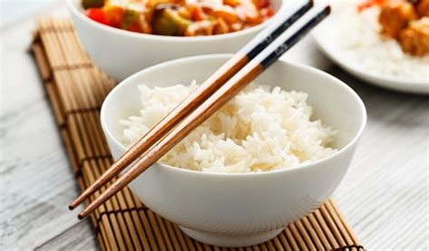 How To Use Chopsticks With Rice