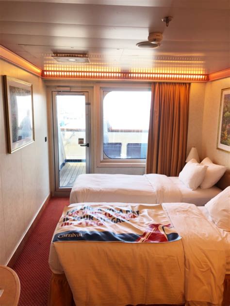 carnival cruise valor balcony room Pride legend spirit carnival cabin ...