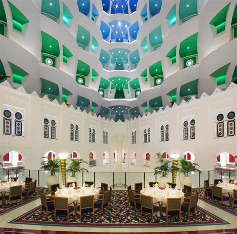 Inside This Incredible 7-Star Dubai Hotel - Airows