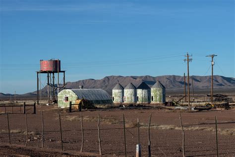 Lobo, a West Texas ghost town, is being sold for $100,000