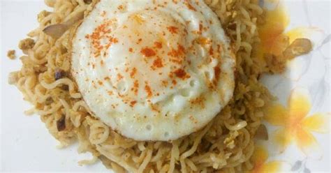 Easy egg maggi Recipe by Aswathy Achu - Cookpad