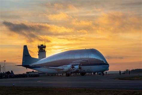 NASA's goofy Super Guppy plane delivers Orion moon capsule for testing ...