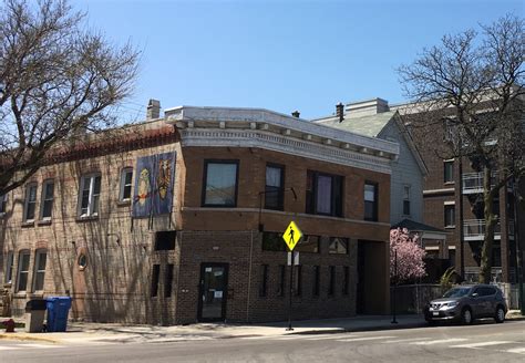 A Walk Through Avondale – Chicago – chicagolandmuseandviews.com