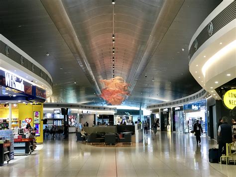 Perth Airport strikes AI deal to target Chinese travellers