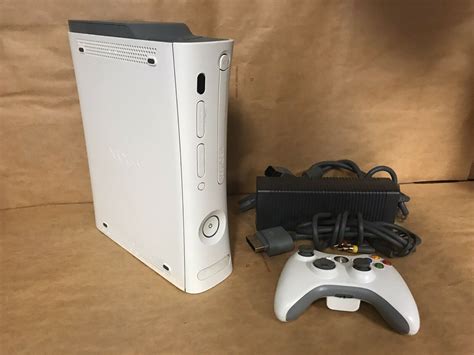 Xbox 360 White Console Gadget TESTED and WORKING With Controller - iCommerce on Web