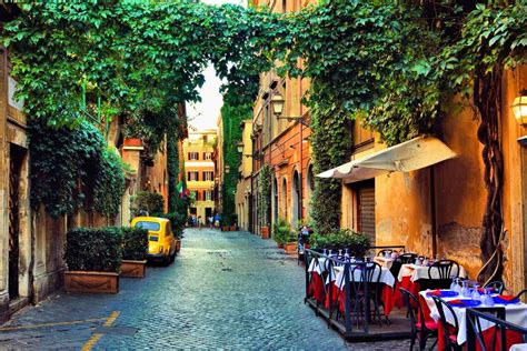 Exploring Rome's Fascinating Monti Neighborhood - Italy Perfect Travel ...