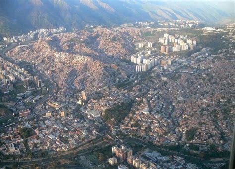 Petare, Caracas, Venezuela. The biggest slum in Venezuela and home to 400,000+ residents : r ...