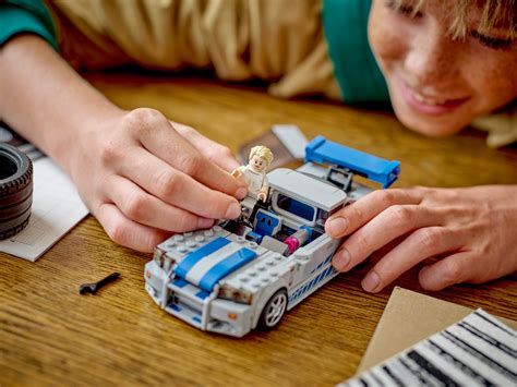 Buy LEGO Speed Champions - Nissan Skyline GT-R (R34) at Mighty Ape ...