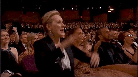 standing ovation gif - Google Search | Meryl streep, Patricia arquette, Oscar speech