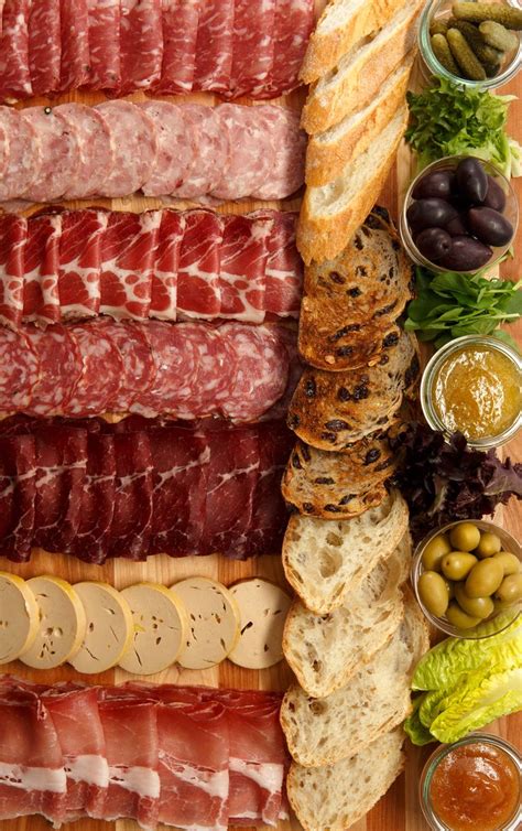 Les 31 meilleures images du tableau assiette de charcuterie sur Pinterest | Assiette de ...