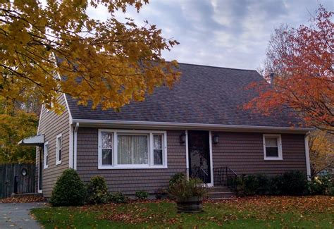 Westport, MA Cedar Discovery Vinyl Siding | Contractor Cape Cod, MA & RI