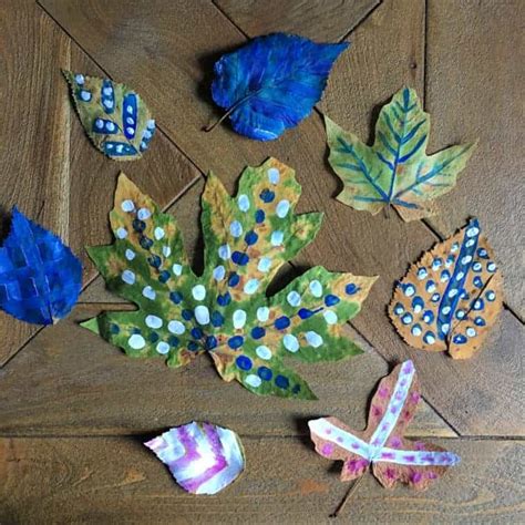 6 Dried Leaf Art Crafts for Kids this Fall - Crafty Little Gnome