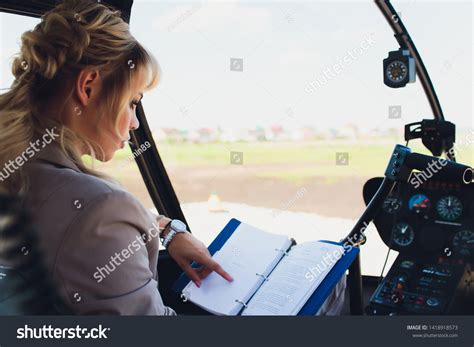 Female Pilot Cockpit Helicopter Before Take Stock Photo 1418918573 ...