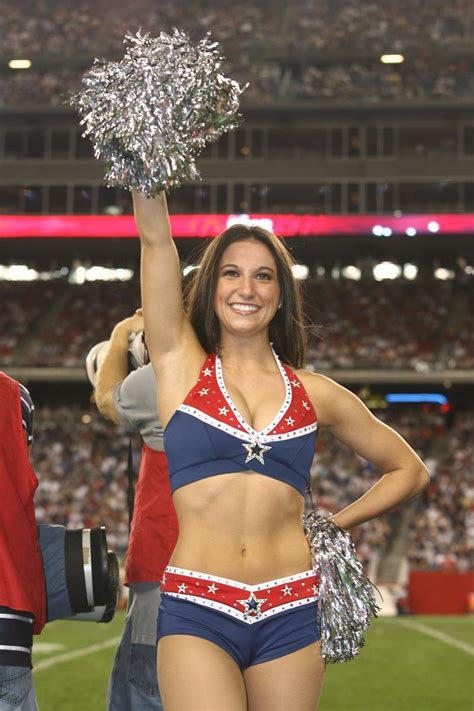 New England Patriots Cheerleaders - NE01-006