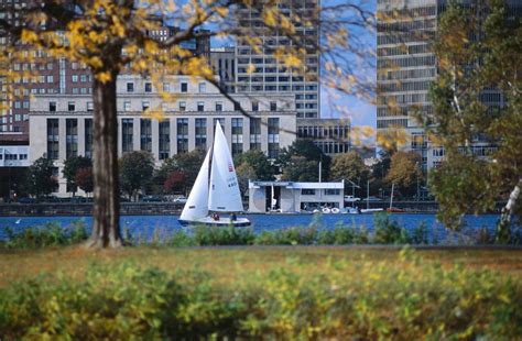 Charles River Esplanade | Boston, USA Attractions - Lonely Planet