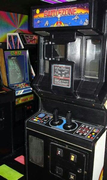 Battlezone - Atari arcade / coin-op | Retro arcade games, Arcade games ...