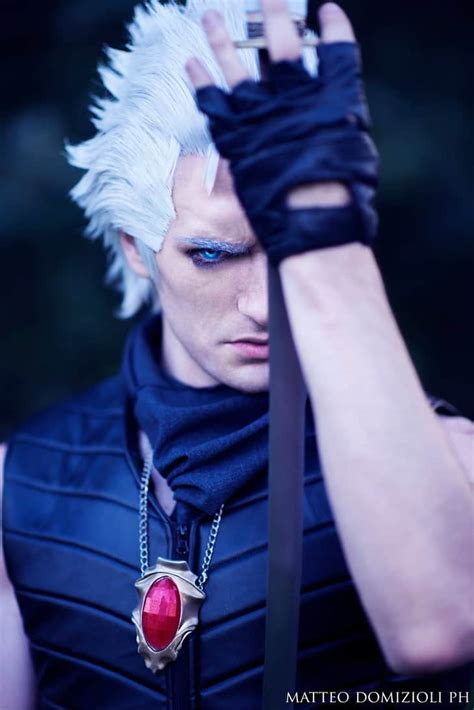 Cosplay Wednesday - Devil May Cry's Vergil - GamersHeroes