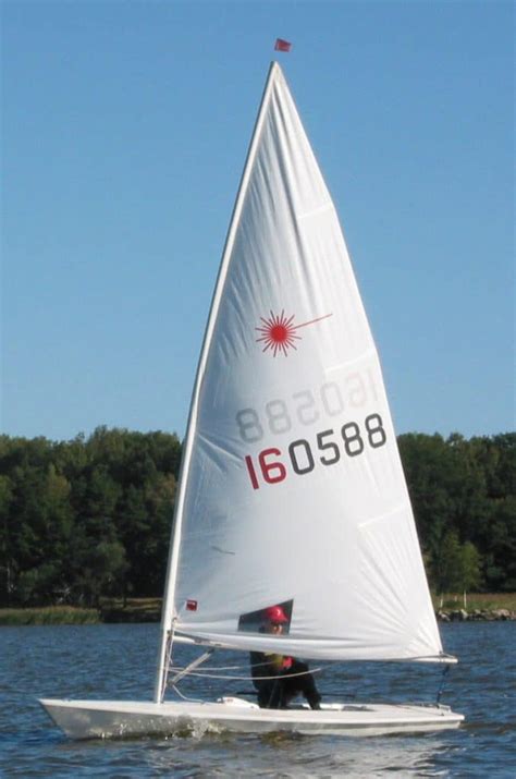 Laser Dinghy | National Maritime Museum Cornwall