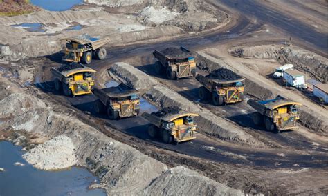 Suncor boosts share in Fort Hills project in largest oil sands deal to ...