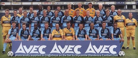 Wycombe Wanderers Team Photo 1998/99