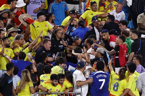 Colombia vs. Uruguay fight video: Darwin Nunez, La Celeste players enter stands, throw punches ...