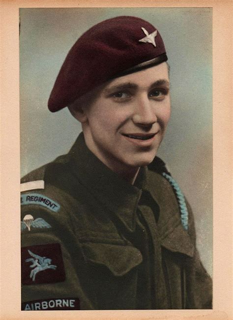 British soldier of the parachute regiment. British Armed Forces ...