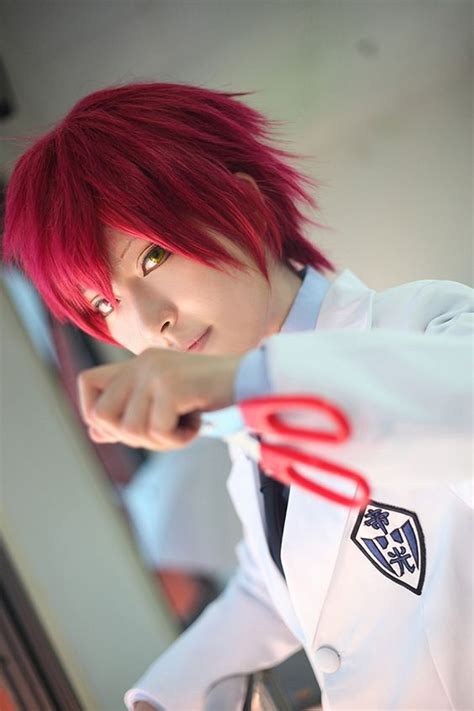 10 Cosplay Akashi Seijuro Paling Mirip dari Tokoh Aslinya | Meenikah.Com