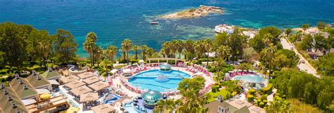 Grand Blue Sky Hotel | With its historical sites, natural beauty and nightlife, Kuşadası is one ...