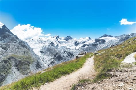 Premium Photo | Hiking trail in the swiss alps