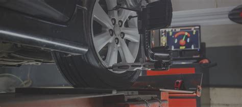 Car Wheel Alignment Problems & Symptoms | MOOG Parts