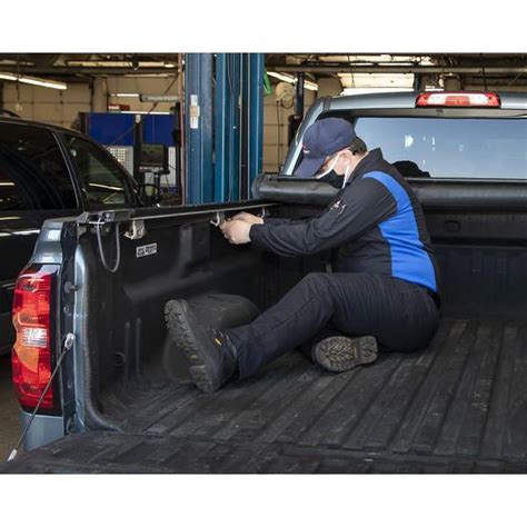 Automotive Service Center Tonneau Cover Installation - TCI1 | Blain's Farm & Fleet